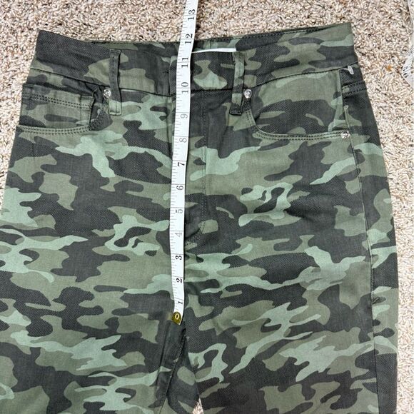 Good America Camouflage Skinny Pants - Picture 3 of 7